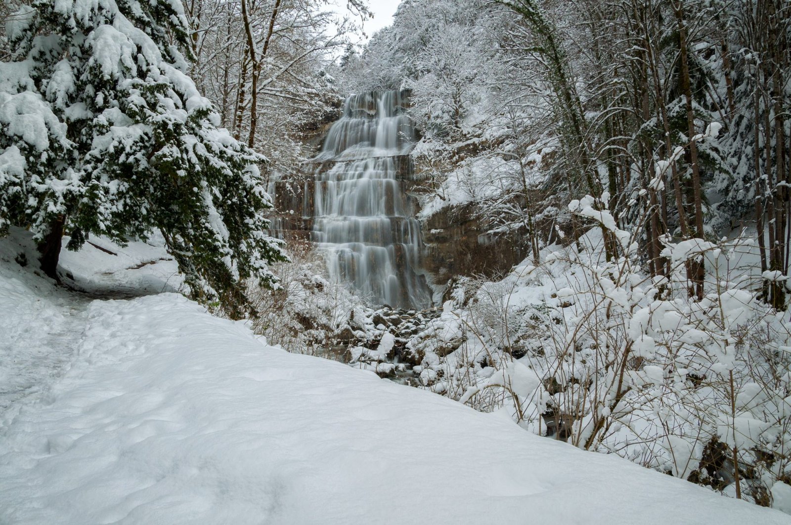 juratourisme_07007_a5 (1)